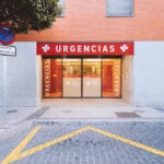Vómito con Sangre: Cuándo es una Emergencia Médica y Debes Acudir a Urgencias